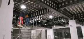 潍坊一商场梁，楼板碳纤维加固施工